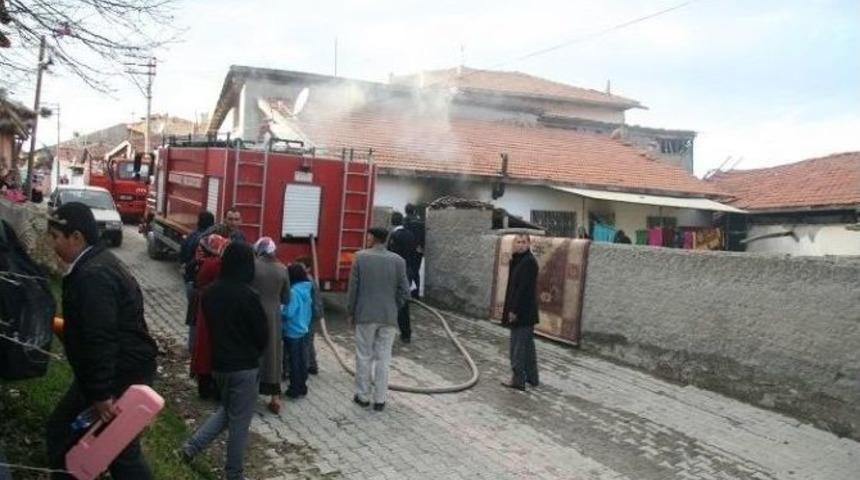Sungurlu&rsquo;da Ev Yangını