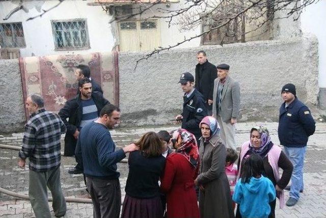 Sungurlu&rsquo;da Ev Yangını 1