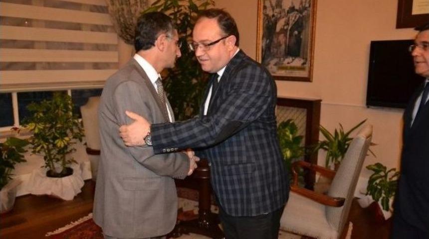 Vali Bektaş: &ldquo;herkesin, Birbirinin Katkısına İhtiyacı Var&rdquo;