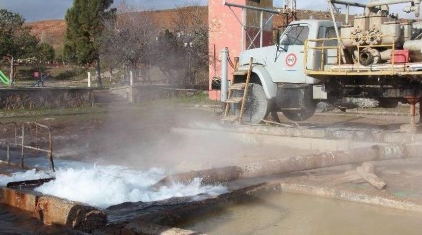 Sıcak &Ccedil;ermik&rsquo;te Yeni Kuyu Hizmete A&ccedil;ılacak