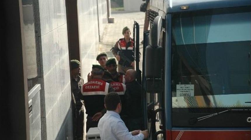 &ldquo;anne Ve Babamı &Ouml;ld&uuml;rmedim&rdquo; Diyerek Kendini Savundu