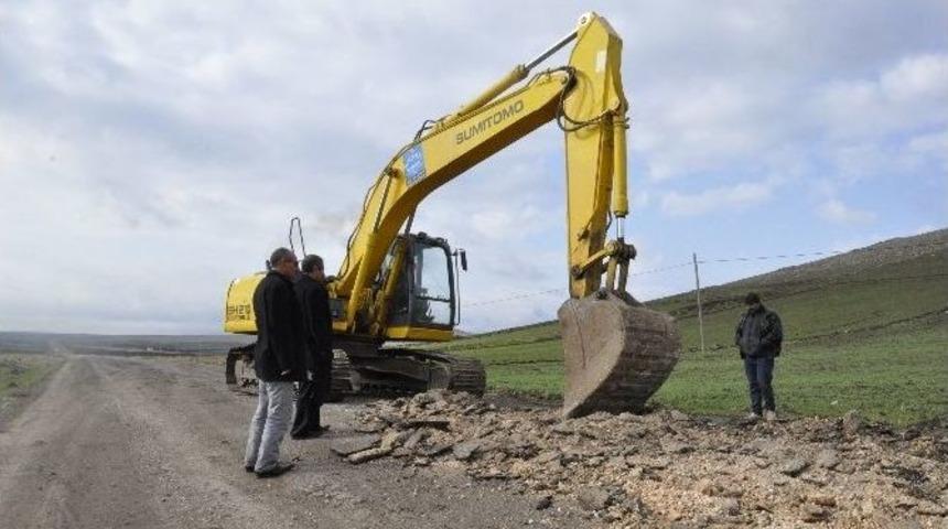 50 Yıllık Eski Diyarbakır Yolu Yeniden Yapılıyor