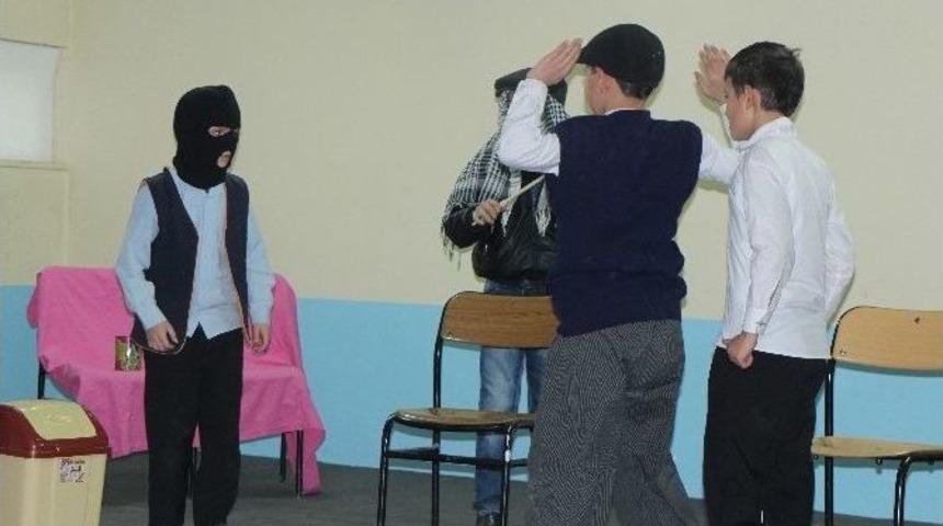 Yığılca&rsquo;da Değerler Eğitimi Projesi S&uuml;r&uuml;yor