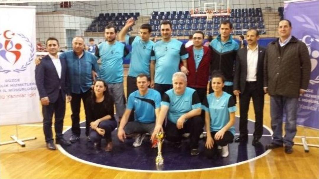 Konuralp &Ccedil;pl Valeybolda Şampiyon Oldu