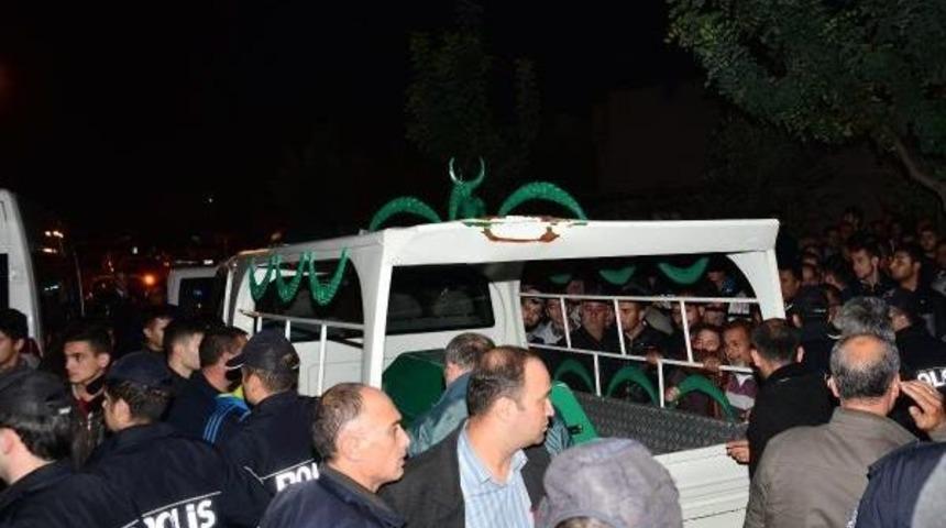 Kuş&ccedil;u, İşyerinde &Ouml;ld&uuml;r&uuml;ld&uuml;