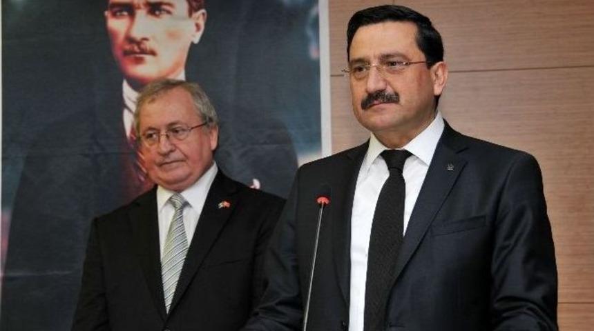 &ldquo;glorıa Ortada&rdquo; Ke&ccedil;i&ouml;ren&rsquo;de Tanıtıldı