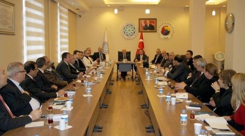 Bankalar, Diğer Mali Kurumlar Ve Muhasebe Hizmekleri Sekt&ouml;r&uuml; Temsilcileri Kto&rsquo;da Bir Araya Geldi