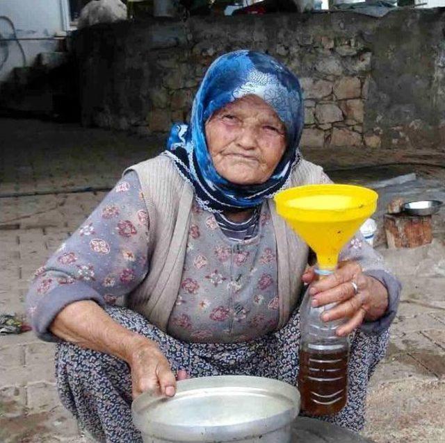 Atalarının Teknolojisiyle Zeytinyağı &Uuml;retiyorlar 2