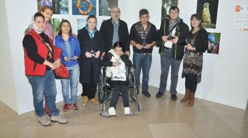 Niş Fotoğraf Kul&uuml;b&uuml; &Uuml;yelerine Bursafotofest&rsquo;ten Teşekk&uuml;r