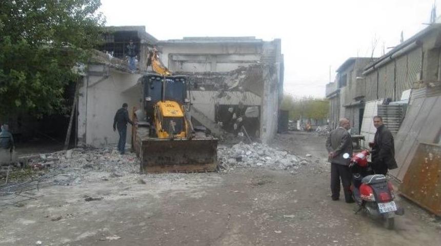 Eski Sanayi B&ouml;lgesinde Kentsel D&ouml;n&uuml;ş&uuml;m Başladı