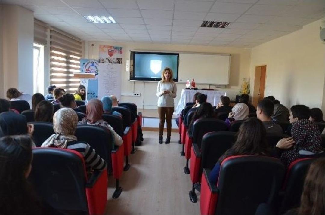 İstanbul Kemerburgaz &Uuml;niversitesi Bafra&rsquo;da Tanıtıldı