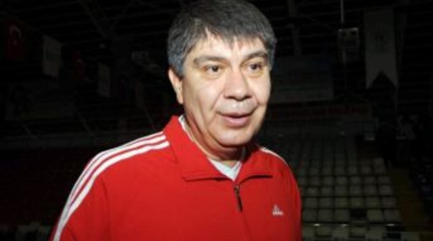 Antalya B&uuml;y&uuml;kşehir Belediye Başkanı T&uuml;rel&rsquo;den Yılbaşı A&ccedil;ıklaması