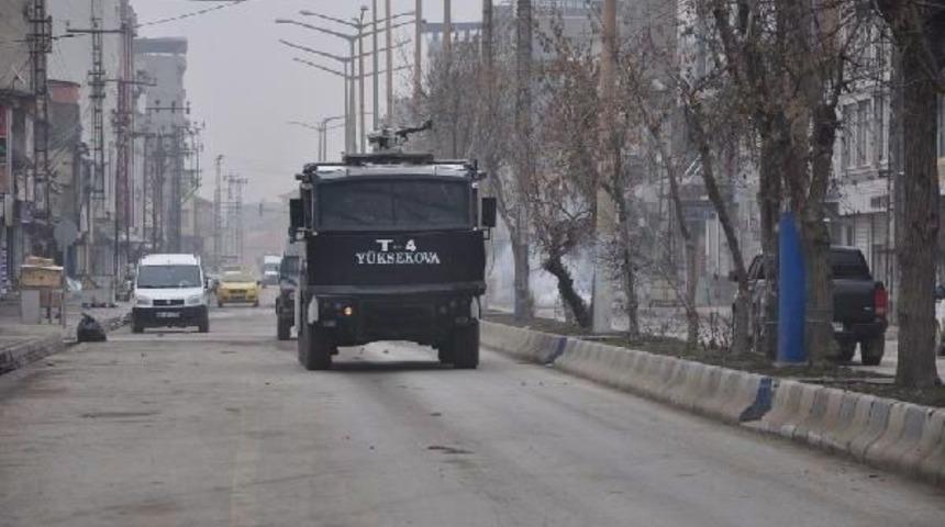 Y&uuml;ksekova Yine Karıştı