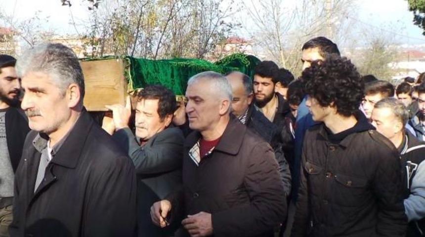 Pencereden D&uuml;ş&uuml;p &Ouml;len &Uuml;niversiteli Toprağa Verildi