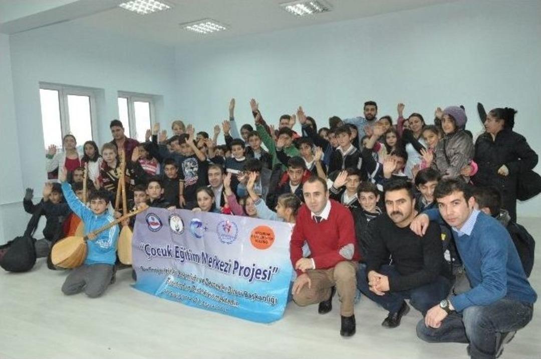 &Ccedil;ocuk Eğitim Merkezi Projesi Devam Ediyor