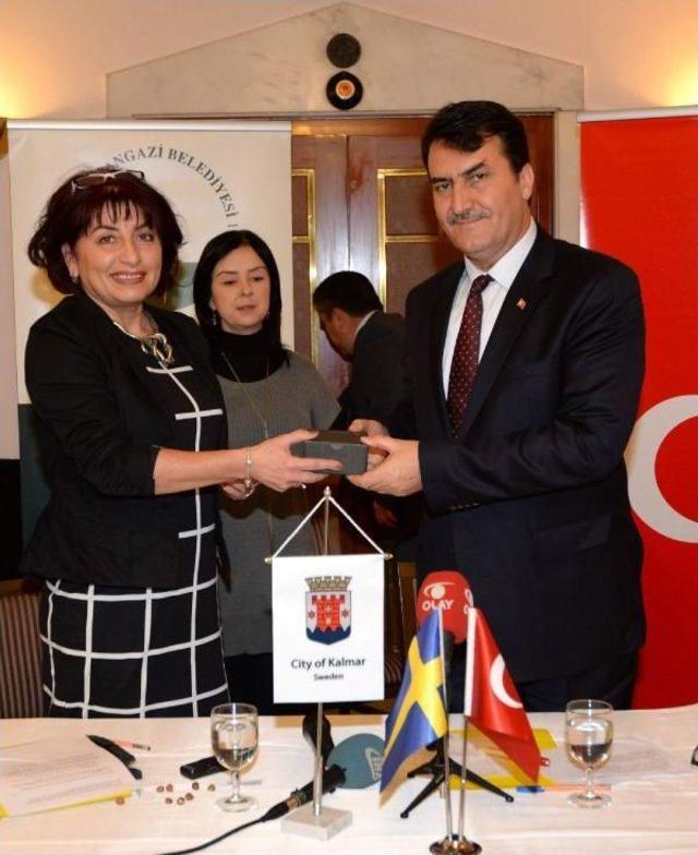 Bursa da Avrupa Yerel Yaşamda Kadın Erkek Eşitliği Şartı İmzalandı 1