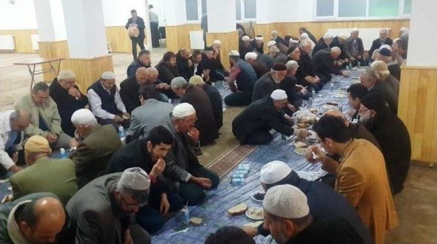 Fatsa&rsquo;da Kahvaltılı Sabah Namazı