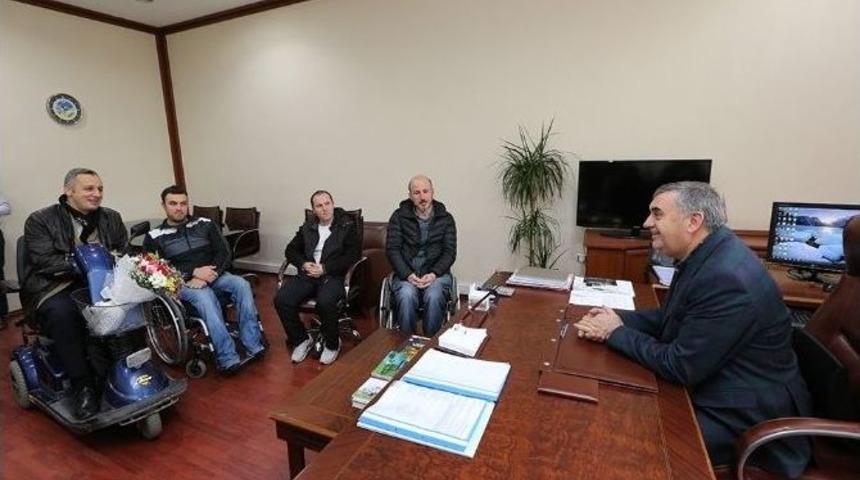 Başkan To&ccedil;oğlu: &ldquo;spor T&uuml;m Engelleri Kaldırır&rdquo;