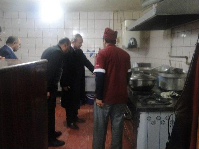 Başkan Şahiner Lokantaları Denetledi 3