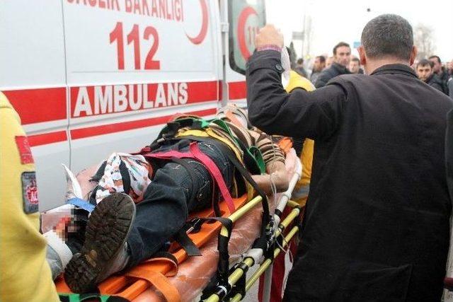 Beton Mikserinin Çarptığı Kadın Ağır Yaralandı 1