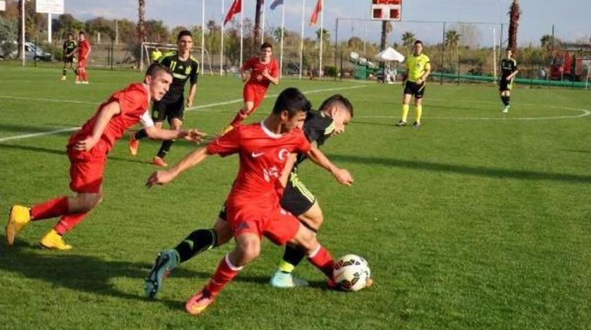 U16 Hazırlık Ma&ccedil;ı İspanya-T&uuml;rkiye: 1-1