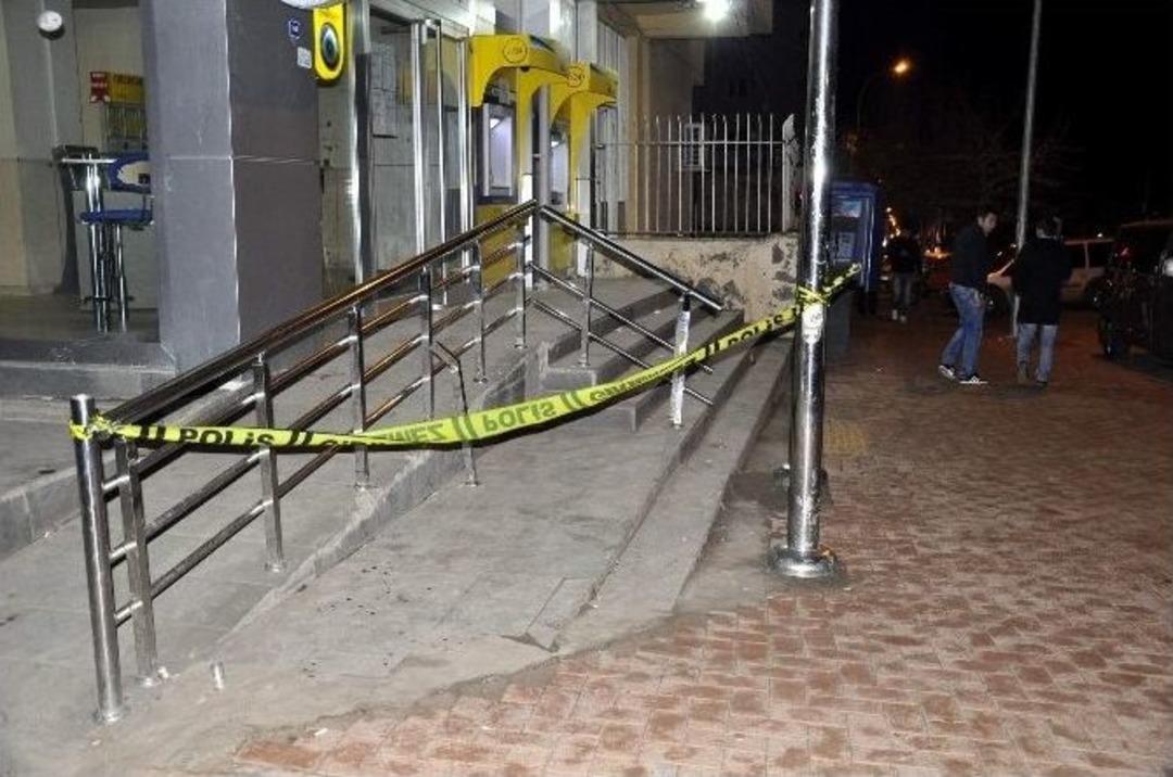 Siverek&rsquo;te Bı&ccedil;aklı Kavga: 1 Yaralı