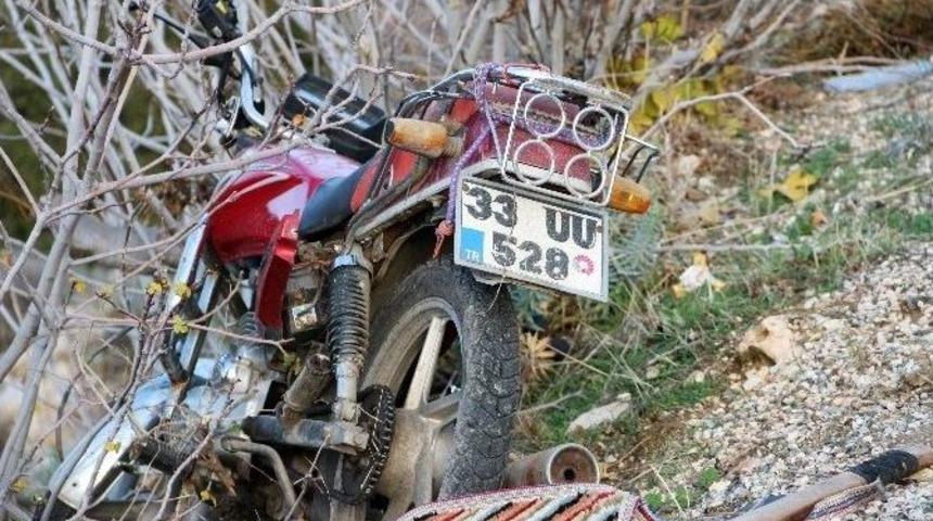 Mut&rsquo;ta Motosiklet Kazası: 2 Yaralı