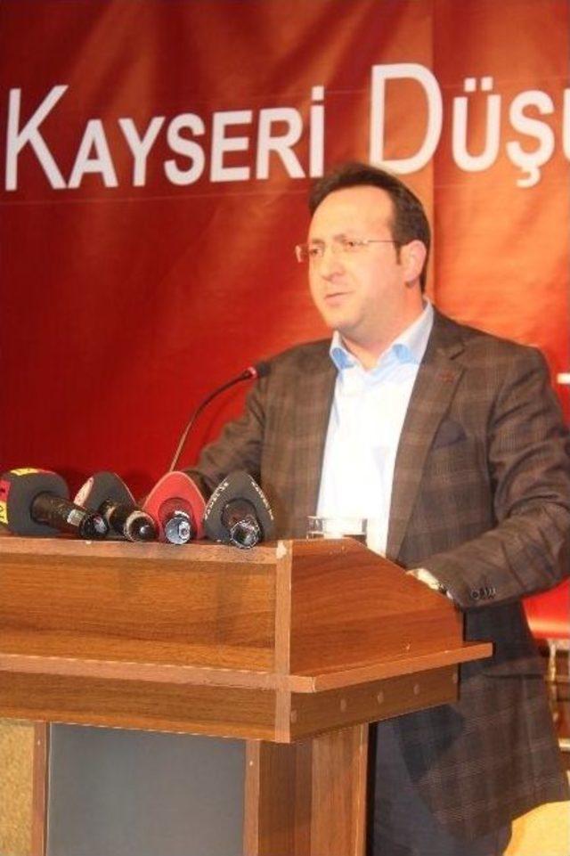 Yıldız Teknik Üniversitesi Sosyoloji Bölüm Başkanı Prof. Dr. Bedri Gençer: