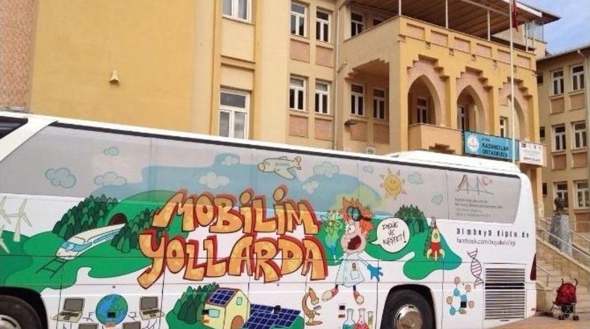 &lsquo;mobilim Yollarda&rsquo; Otob&uuml;s&uuml; Bursa&rsquo;ya Geliyor