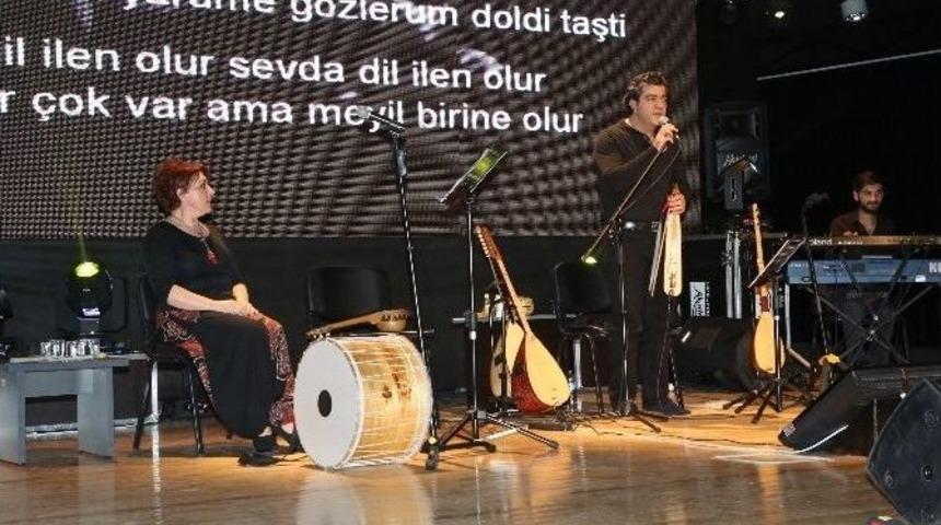 &Ouml;zhaseki &rsquo;memleketim&rsquo;i Dinledi