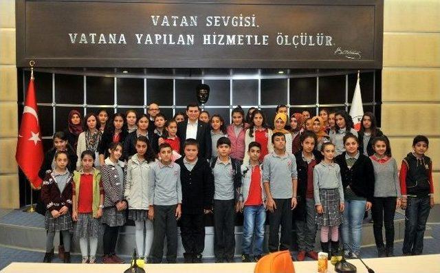 70 Projenin Yarısı Çocukların