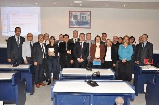 Salihli&rsquo;de Belediyecilere İhale Semineri 1