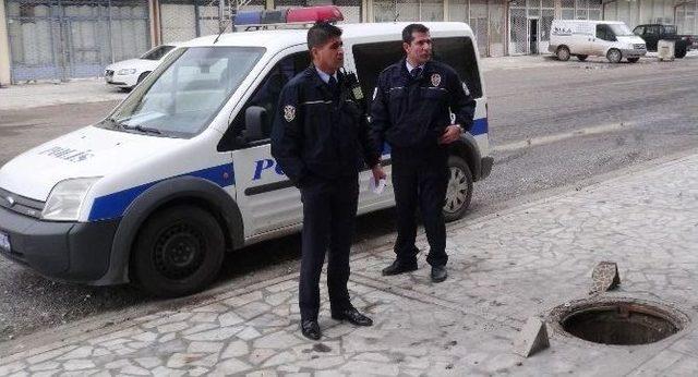 Hırsızlar R&ouml;gar Kapaklarını &Ccedil;aldı 2