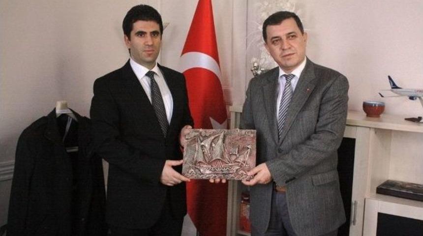 K&uuml;t&uuml;phaneler Ve Yayımlar Genel M&uuml;d&uuml;r&uuml; &Ccedil;anakkale&rsquo;de