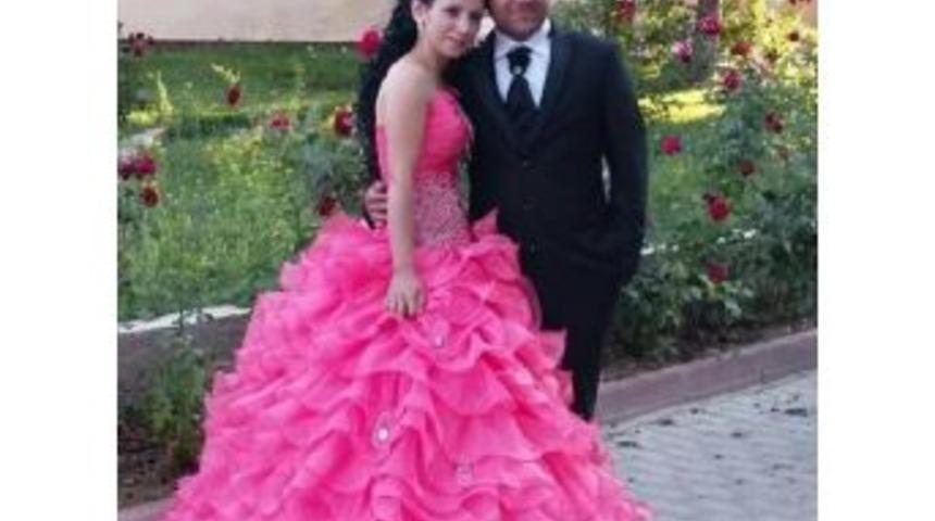 3 Aylık Eşi Tarafından Bı&ccedil;aklanan Kadın &Ouml;ld&uuml;