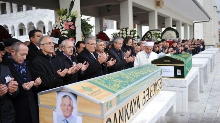 Chp Eski Gen&ccedil;lik Kolları Başkanı Belovacıklı Son Yolculuğuna Uğurlandı