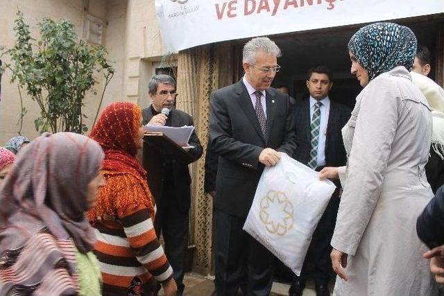 Mardin’deki Suriyeli Ailelere Gıda Ve Battaniye Yardımı