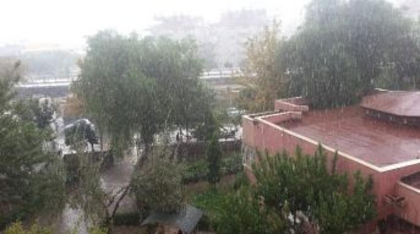 Aydın&rsquo;a 3 G&uuml;nde 48.7 Kilo Yağış D&uuml;şt&uuml;