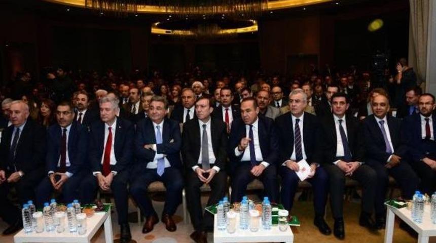 Garanti Bankası Genel M&uuml;d&uuml;r&uuml; &Ouml;zen: İnşaat Sekt&ouml;r&uuml; Hızlı Gelişiyor