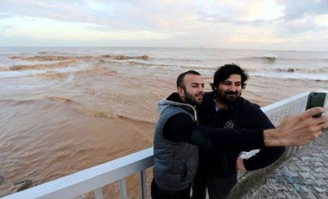 Antalya'da Sağanak Trafiği Vurdu (3)