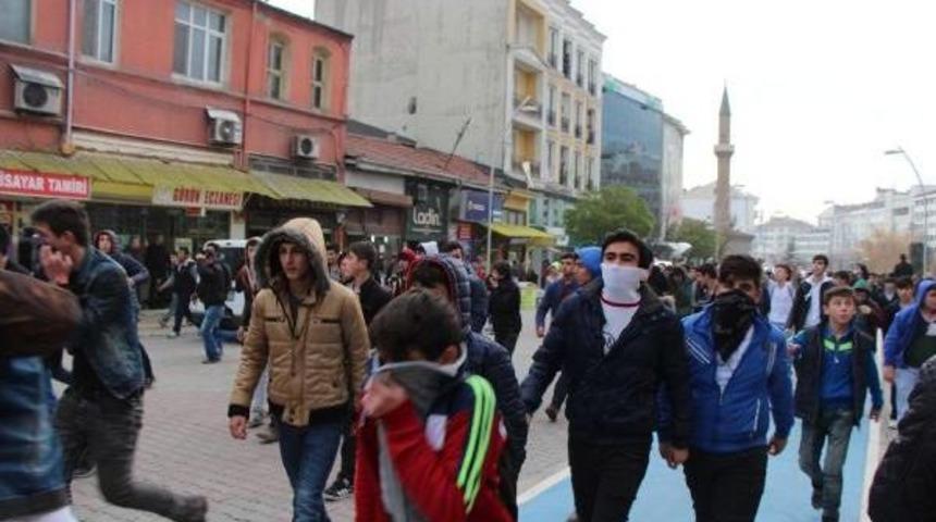 Bolu Valiliği &Ouml;ğrencilerin Y&uuml;r&uuml;y&uuml;ş&uuml;n&uuml; İncelemeye Aldı