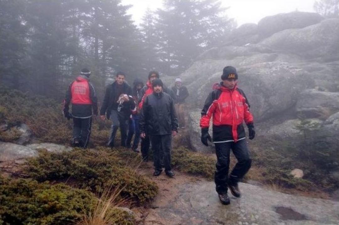 Siste Kaybolan Yemenli Turistleri Jandarma Kurtardı