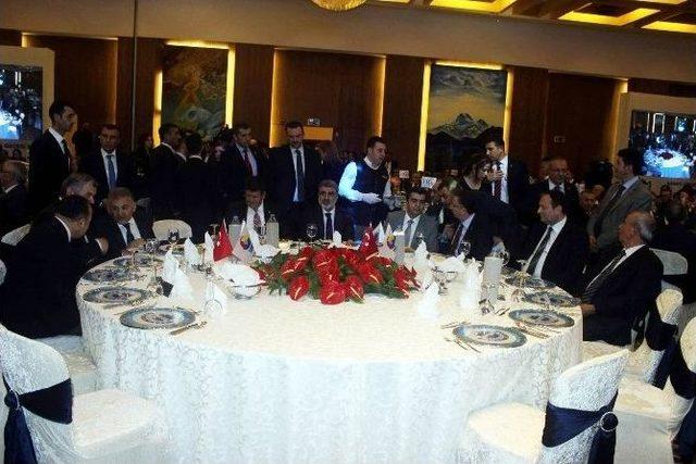 Enerji Ve Tabii Kaynaklar Bakanı Taner Yıldız: 1