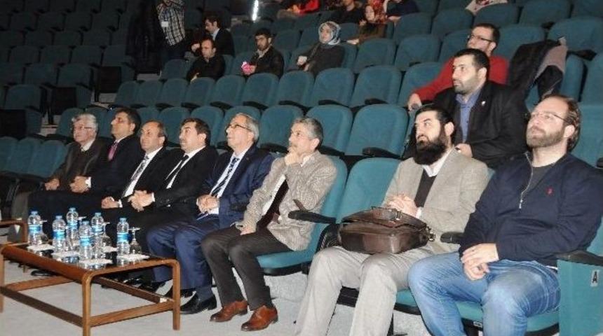 Sa&uuml;&rsquo;de &ldquo;bir Kereden Bir Şey Olur Madde Bağımlılığı / Apa&ccedil;i Gen&ccedil;lik&rdquo; Konferansı Ger&ccedil;ekleşti&rdquo;