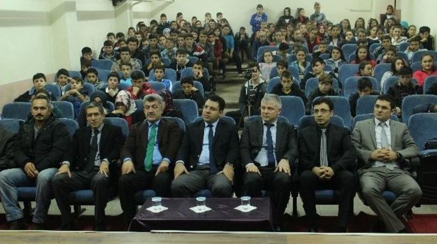 Eğitimin Konusu &ldquo;doğruluk, D&uuml;r&uuml;stl&uuml;k, Al&ccedil;ak G&ouml;n&uuml;ll&uuml;k Ve Temizlik&rdquo;