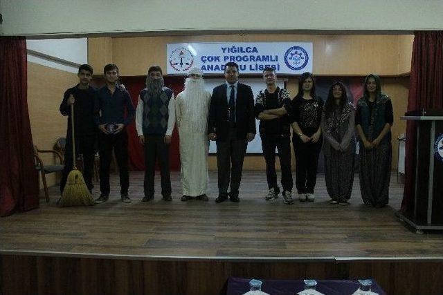 Eğitimin Konusu &ldquo;doğruluk, D&uuml;r&uuml;stl&uuml;k, Al&ccedil;ak G&ouml;n&uuml;ll&uuml;k Ve Temizlik&rdquo; 1