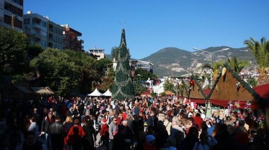 Alanya&rsquo;da Noel Pazarı Kuruluyor