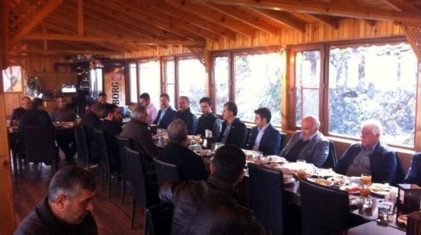 Başbakan&rsquo;ın Gelişi &Ouml;ncesinde Milletvekili Erdoğan Toplantı Yaptı