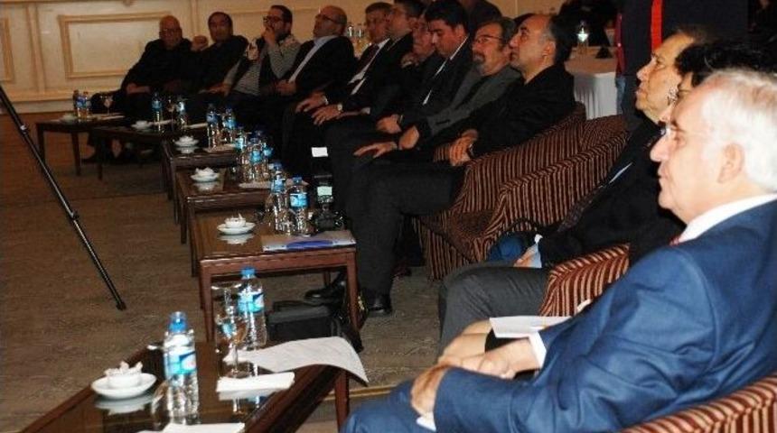 Gaziantep&rsquo;te &lsquo;hukuk Devleti&rsquo; Tartışıldı