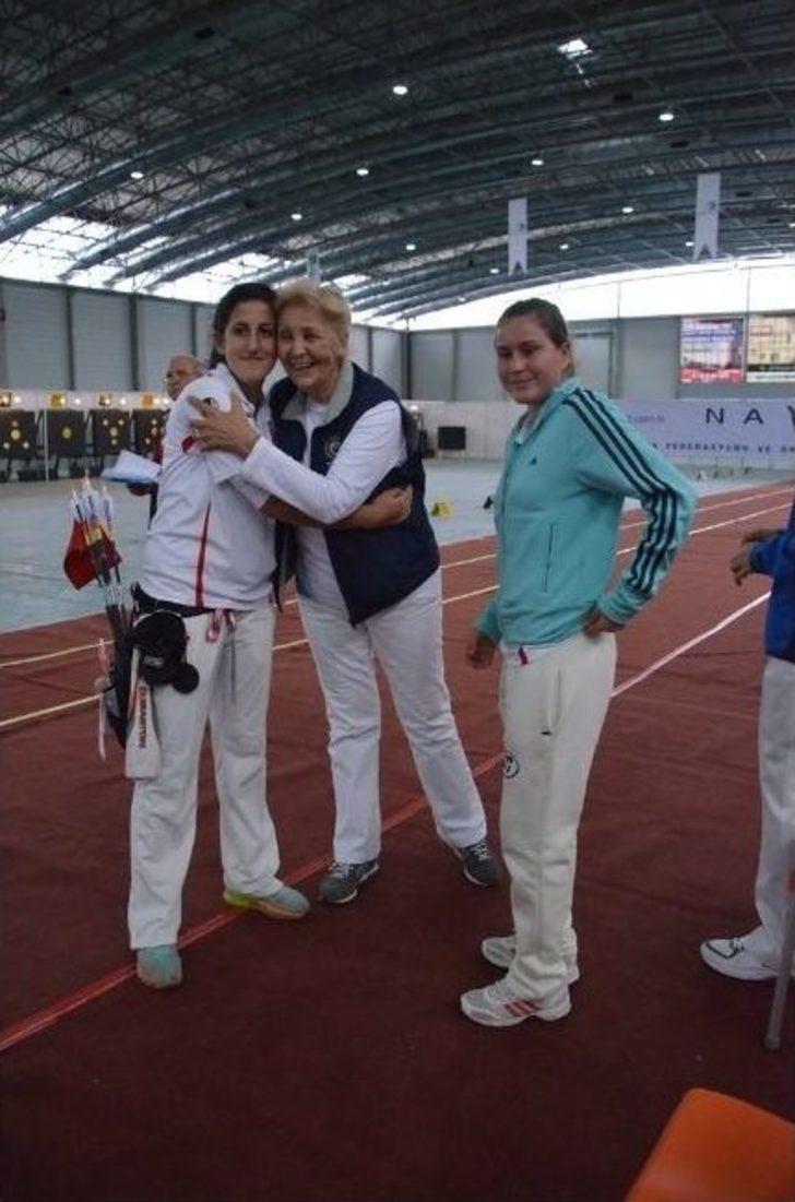 Türkiye Salon Federasyon Kupası Okçuluk Yarışmaları Devam Ediyor G5